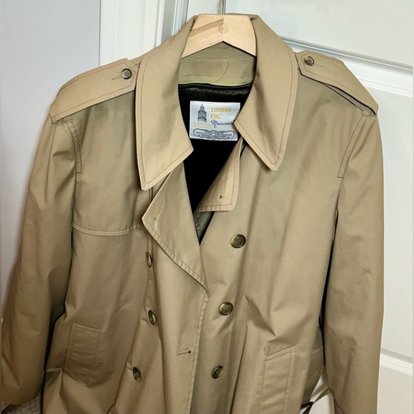 ✨VTG EUC✨London Fog Taupe Long Double Breasted LINEDTrench Coat Men's 42 Long - Picture 15 of 15